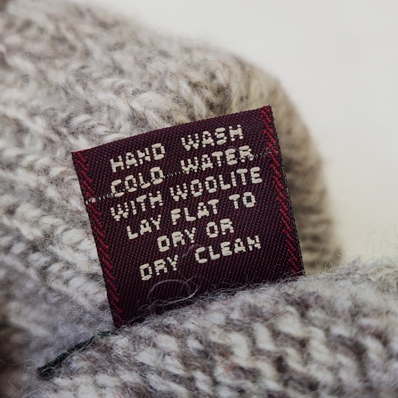 High Sierra Vintage Wool Pullover Sweater Mens Size L Oatmeal Red Striped - Picture 9 of 9